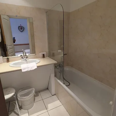 Le Bataclan Hotel